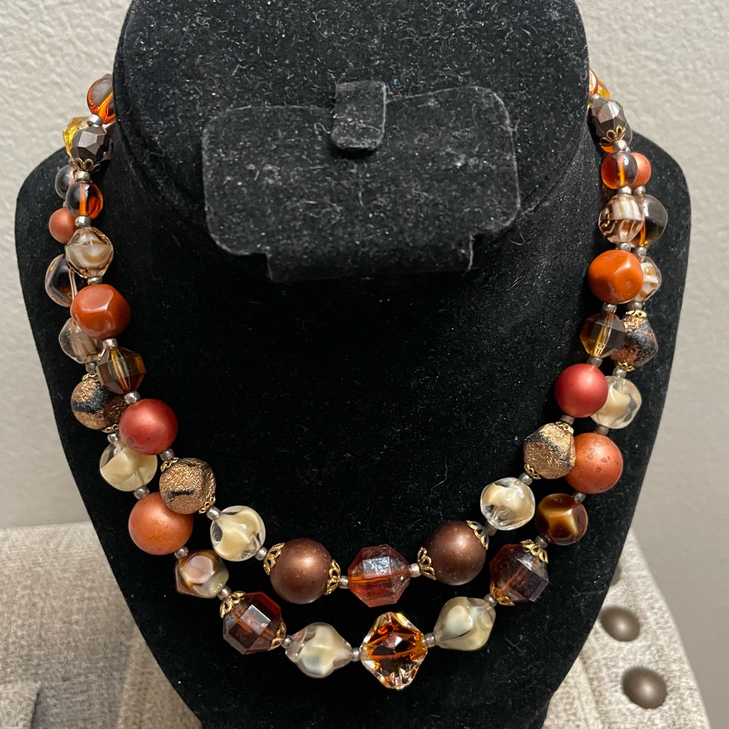 Beaded 2 Tier Necklace 22$
